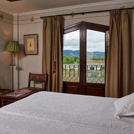 Parador De Olite Exterior photo