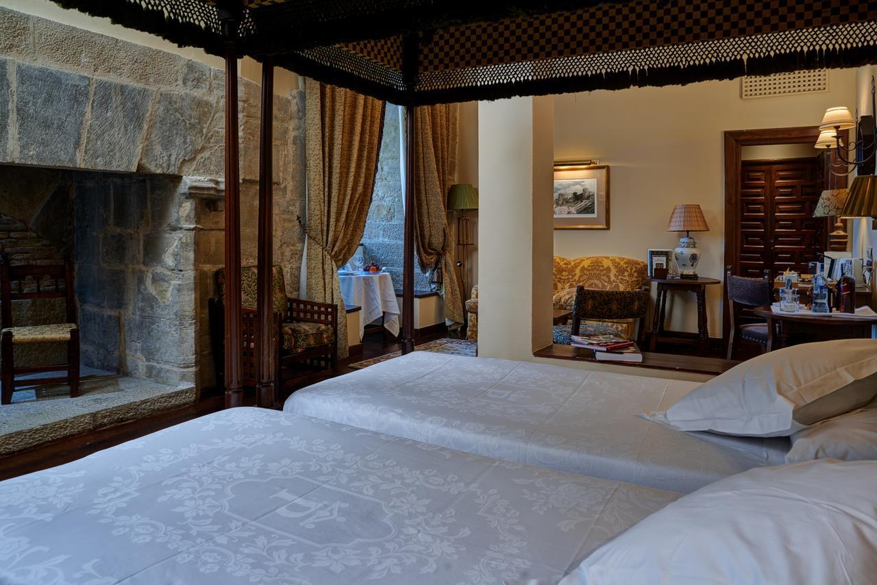 Parador De Olite Exterior photo